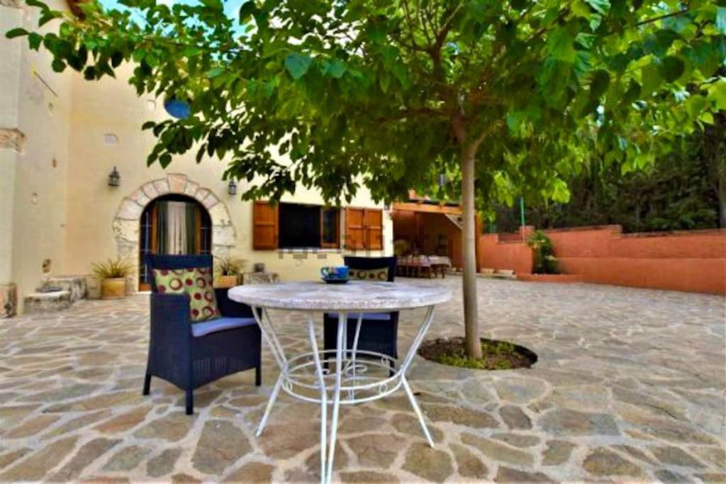 Apartment In Country House With Views And Pool Vespella de Gaia Экстерьер фото